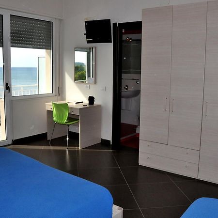 Albergo Riviera Spineta Battipaglia Kültér fotó