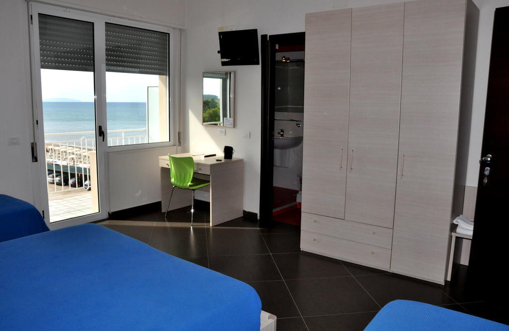 Albergo Riviera Spineta Battipaglia Kültér fotó