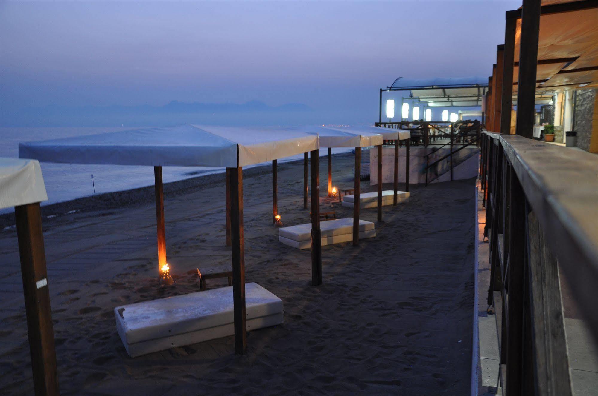 Albergo Riviera Spineta Battipaglia Kültér fotó