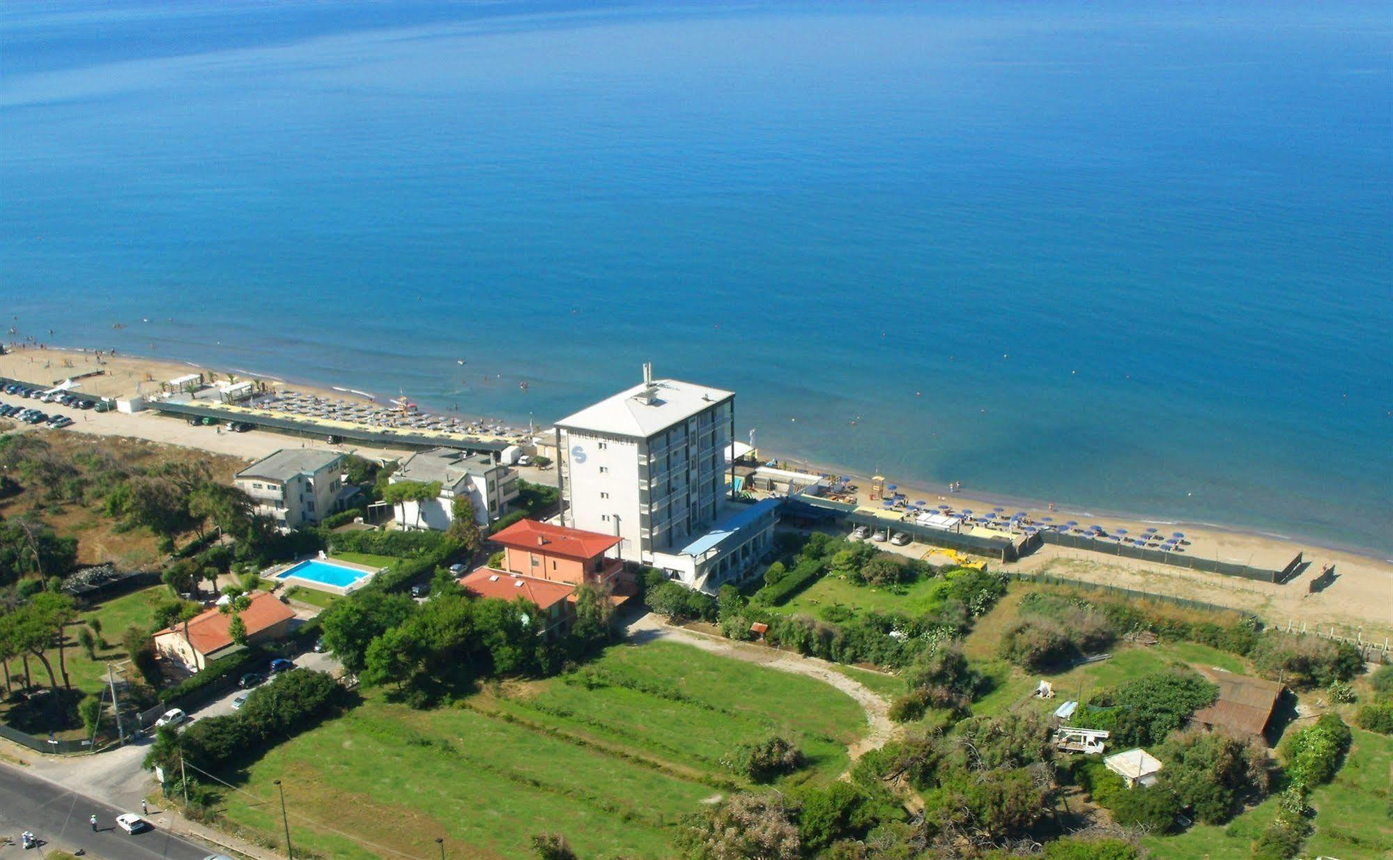 Albergo Riviera Spineta Battipaglia Kültér fotó