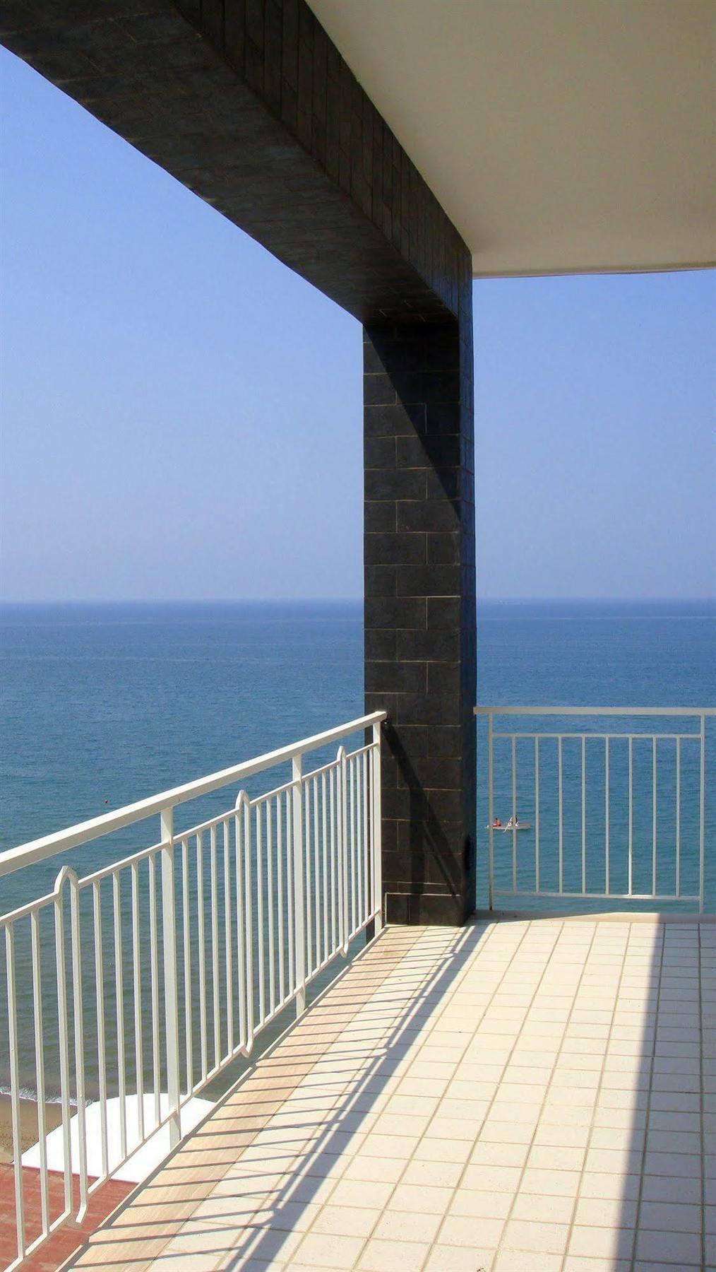 Albergo Riviera Spineta Battipaglia Kültér fotó